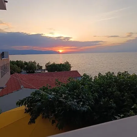Apartament On The I - Beachfront Family