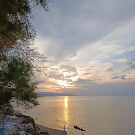 Apartament On The I - Beachfront Family *