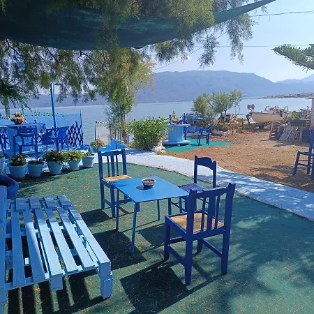 On The I - Beachfront Family Apartament