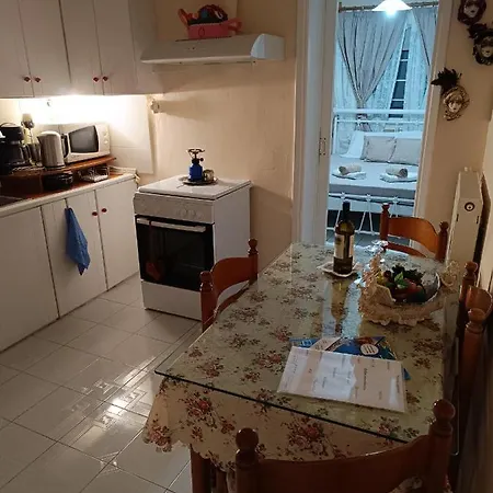 On The I - Beachfront Family