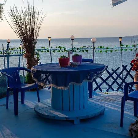 On The I - Beachfront Family *