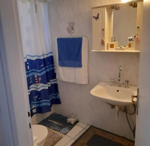 Appartement On The I - Beachfront Family Corinth