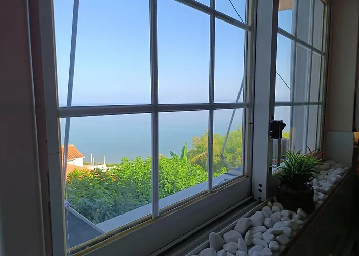 On The I - Beachfront Family