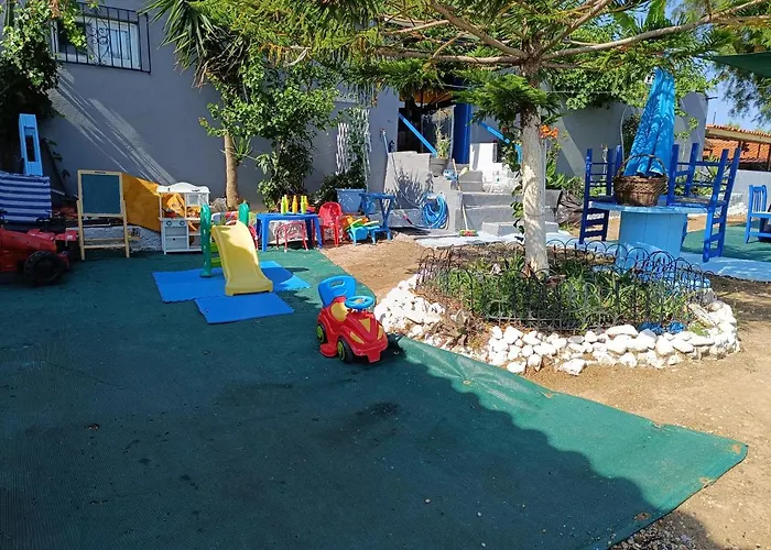 Lägenhet On The I - Beachfront Family Corinth