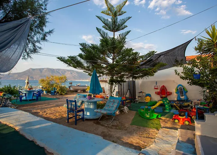 On The I - Beachfront Family Lägenhet Corinth