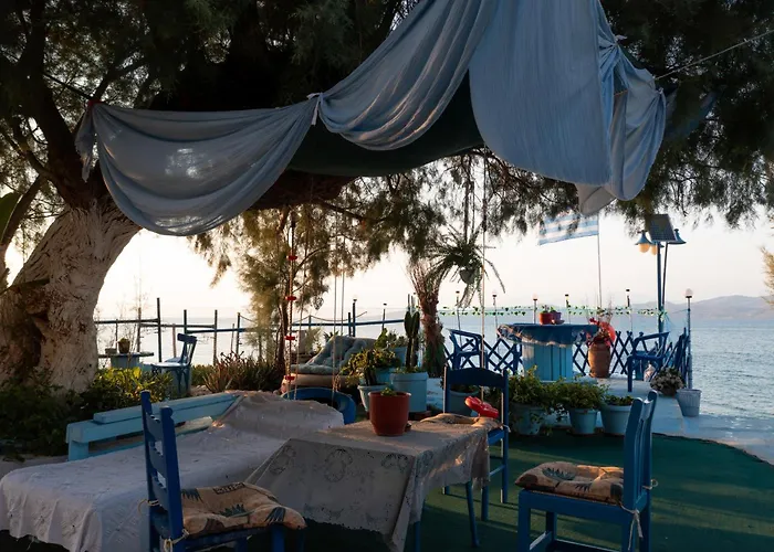 On The I - Beachfront Family *